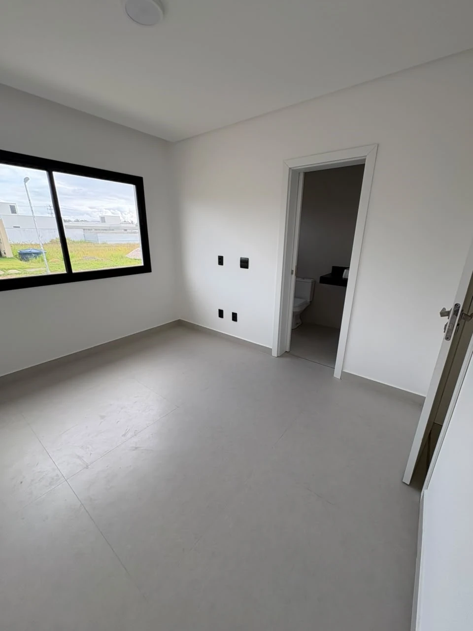suite 1