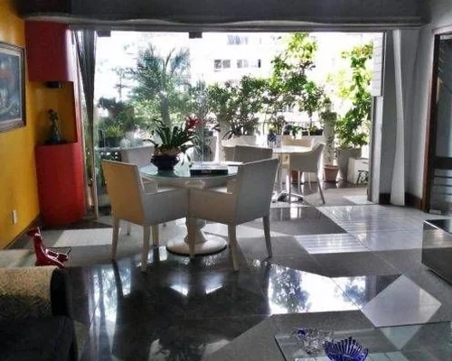 Apartamento, Canela