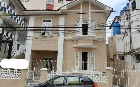 Casa de Rua, Barra