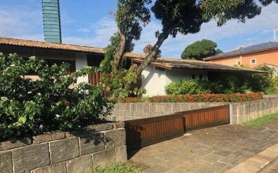 Casa de Condomínio, Ondina