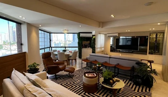 Apartamento, Caminho das Árvores