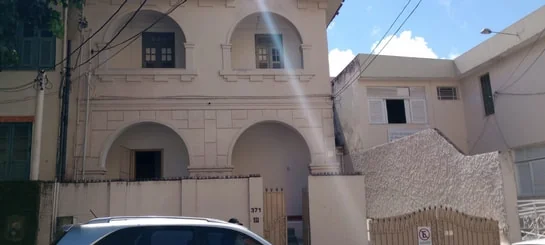 Casa de Rua, Barris