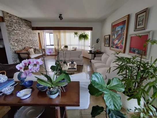 Apartamento, Itaigara