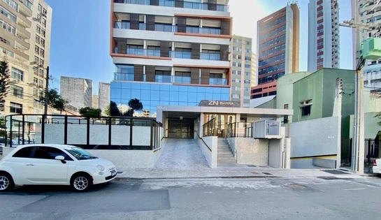 Studios, Barra