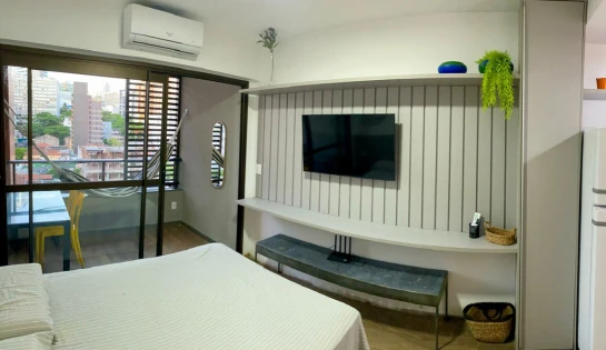 Studios, Barra