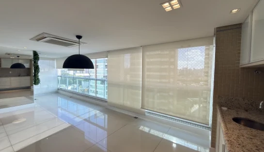 Apartamento, Caminho das Árvores