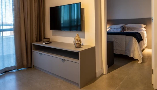 Apartamento, Caminho das Árvores