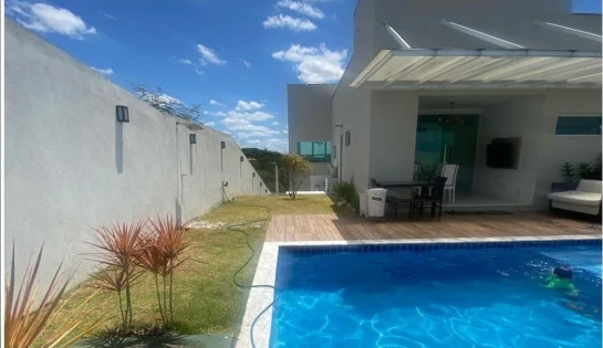 Casa de Condomínio, Centro