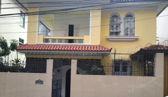 Casa de Rua, Barra